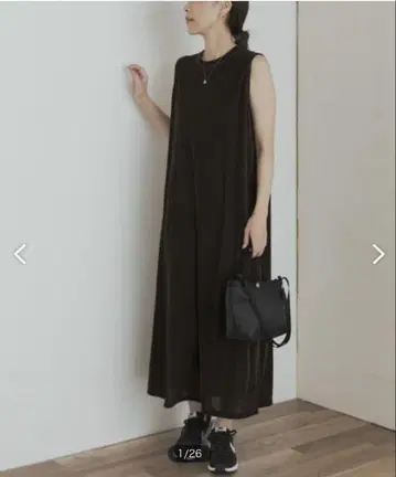 어반 리서치 도어스 시어 벨로아 원피스 브라운
