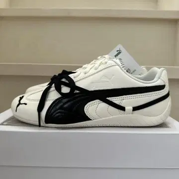미사용 새상품 PUMA SPEEDCAT LEA ROSE 24cm