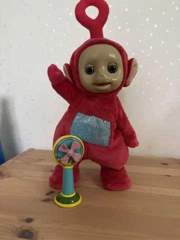 빨간색 텔레토비즈 봉제 인형