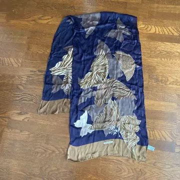 Salvatore Ferragamo 실크 스카프