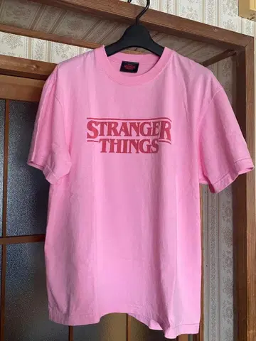 FREAK'S STORE 기묘한 이야기 T셔츠