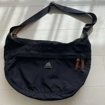 GREGORY 숄더백 사첼 M