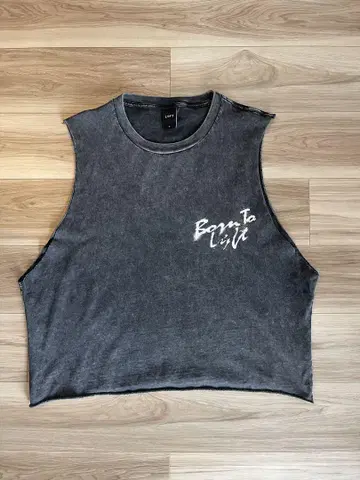 LYFT METAL LOGO BOX TANKTOP - BLACK
