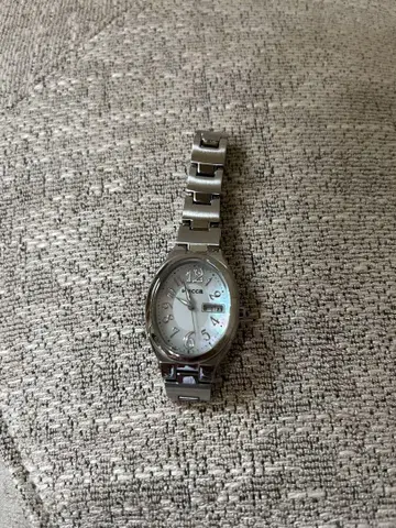 가격 인하 중 Wicca 손목시계 솔라