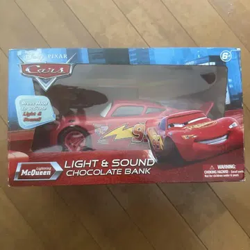 Disney Pixar Cars 라이트 & 사운드 초콜릿 뱅크