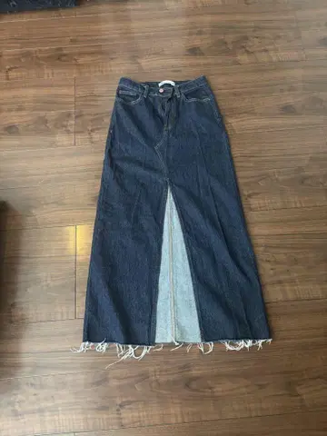 ZARA 데님 롱 스커트 M 사이즈 하이웨스트 슬릿
