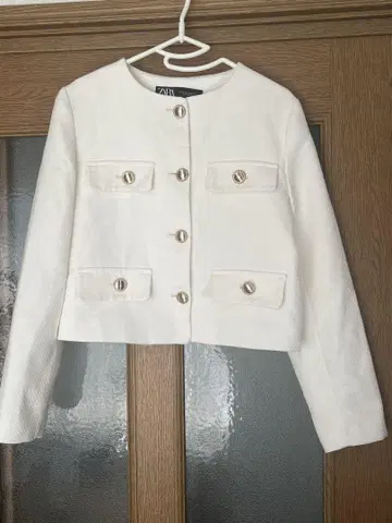 ZARA 화이트 노카라 자켓 XS