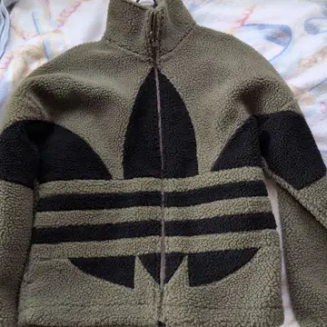 adidas 플리스 자켓 S 사이즈 올리브/블랙