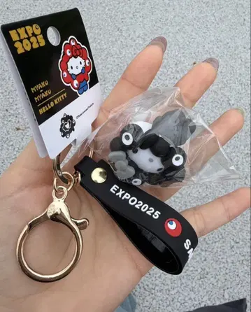 블랙 미야쿠미야쿠 코스프레 마스코트 키링 헬로키티