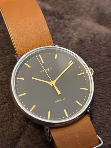 [새상품급] TIMEX 위켄더 TW2P97900 남성용 브라운