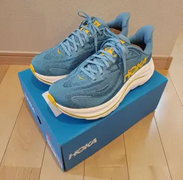 HOKA 클리프톤10 와이드 26cm 남성용 러닝화 새상품급