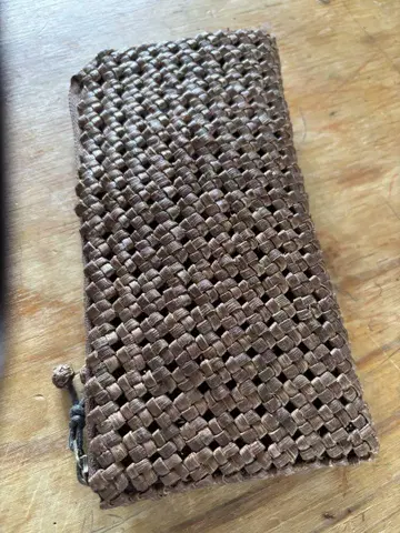 독특한! 슬림 L자 타입. 야생 포도 지갑