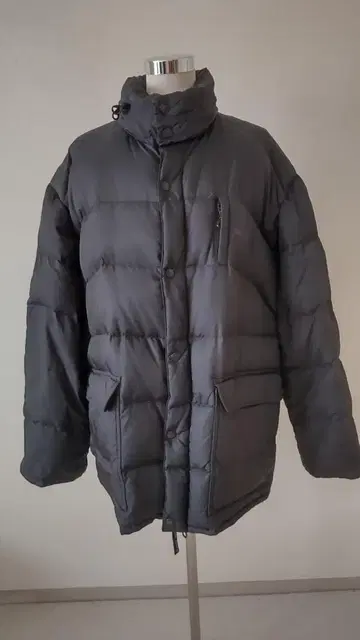 조르지오 아르마니 다운 코트 LL 사이즈
