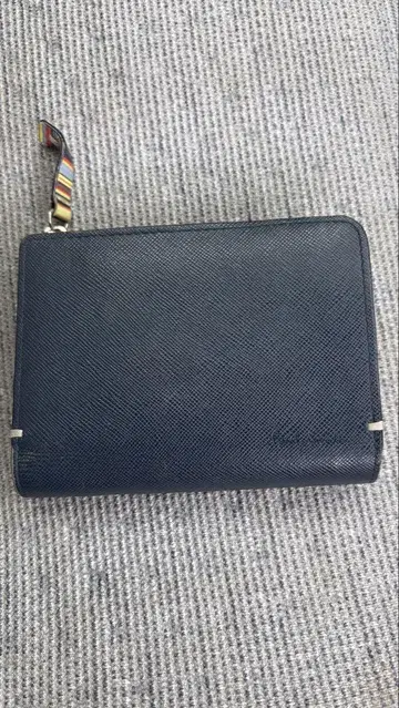 Paul Smith 네이비 가죽 지갑