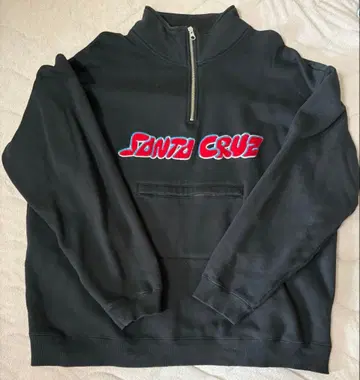 SANTA CRUZ 하프 지퍼 맨투맨 블랙