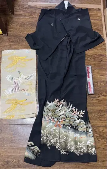 기모노 순수 실크 기모노 럭셔리 전통 예복 기모노