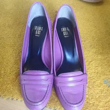 ANNA SUI 퍼플 가죽 로퍼