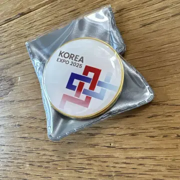 만박 Korea Expo 2025 핀 배지