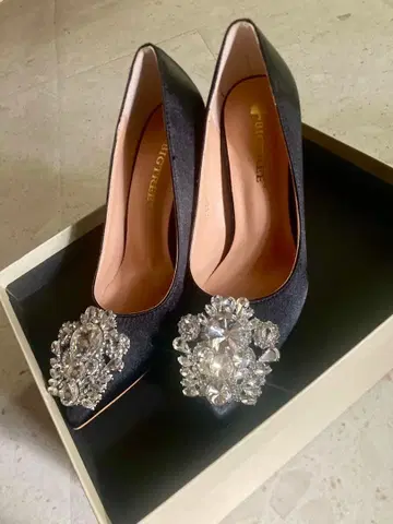비쥬 펌프스 블랙 23.5cm