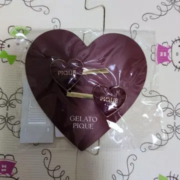 GELATO PIQUE 하트형 헤어핀 2개 세트