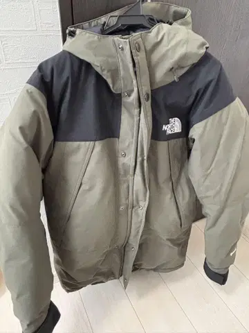 THE NORTH FACE 마운틴 다운 자켓