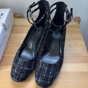 ZARA 패브릭 하이힐 신발