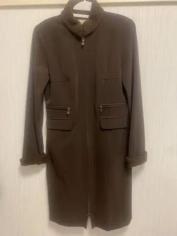 트루사르디 브라운 퍼 포함 미니 원피스