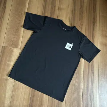 THE NORTH FACE 블랙 T셔츠 M 거의 미사용
