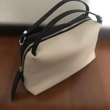 컨디션 최상! GIANNI CHIARINI 바이컬러