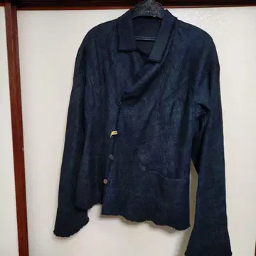 요건 레일 블랙 컬러 린넨 자켓