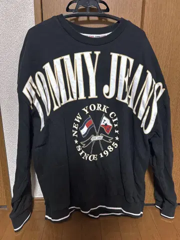 TOMMY JEANS 블랙 트레이닝복 L