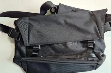 beruf baggage CF RUSH MESSENGER BAG