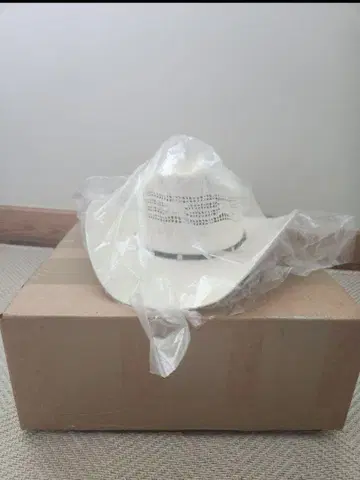 화이트 카우보이 햇 스트로우 소재 (59.6 cm 60.6 cm)-XL
