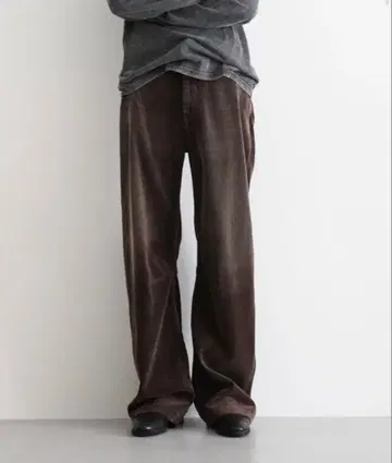 새상품 KAIKO THE CORDS WIDE FIT FADED 브라운