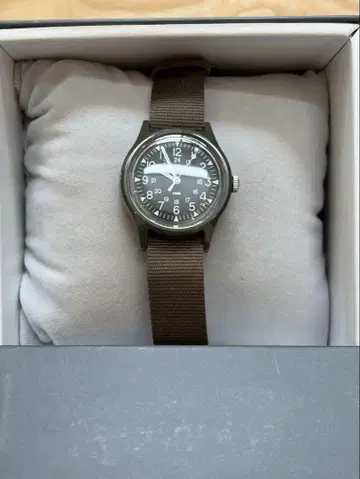 TIMEX 손목시계 Camper 오리지널 캠퍼 TW2T33700