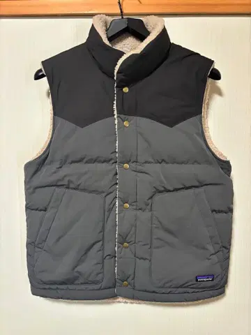 [ 새상품급 ] patagonia 리버서블 비비 다운 베스트 size:M