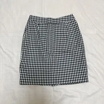 내추럴 뷰티 베이직 타이트 스커트 깅엄 체크 블랙 화이트