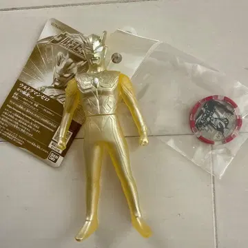 울트라맨 제로 소프트 비닐 코인 포함