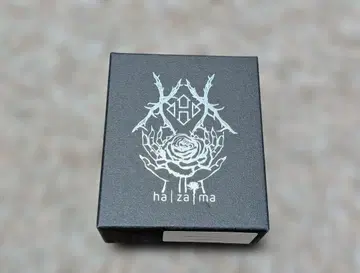 Ado hazama 넥타이핀