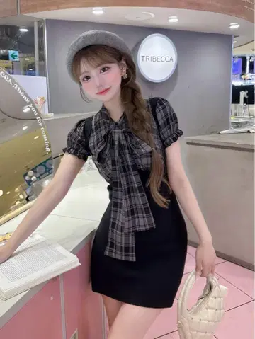 Darich 레이어드 보타이 니트 미니 원피스