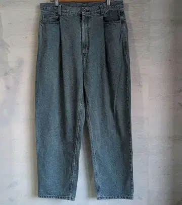 Batepost WASHED AGING DENIM PANTS