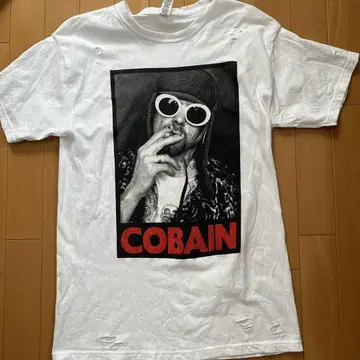 cobain 티셔츠
