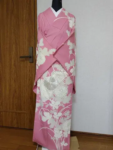 앤티크, 레트로 중후리소데 아가씨