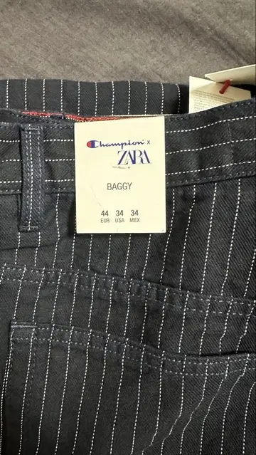 Champion ZARA 스트라이프 배기 핏 청바지 44