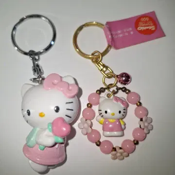 레트로 헬로키티 키링 2개 세트