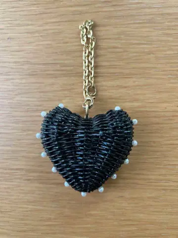 유나이티드 애로우즈 하트형 비즈 키링