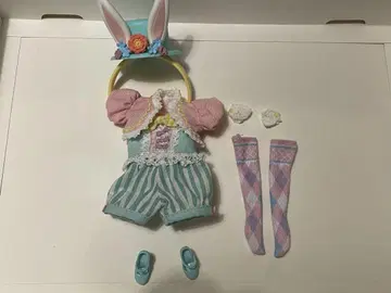 하르모니아블룸 Harmonia bloom 샤를로트 멜로네 의류