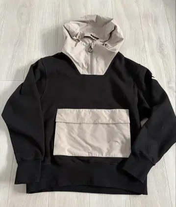 muta MARINE 무타 마린 하프 지퍼 아노락 후드티