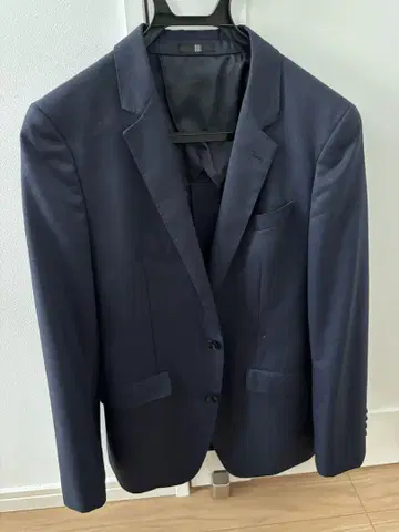 네이비 비즈니스 정장 블레이저와 베스트 세트