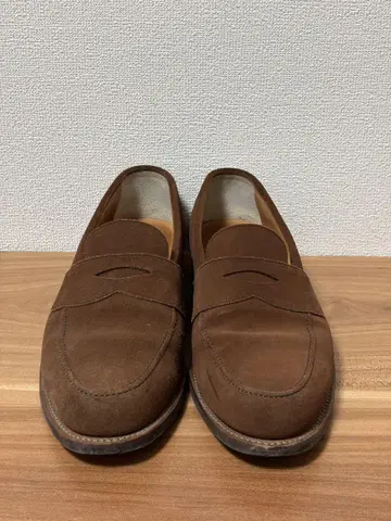 스코치 그레인 브라운 스웨이드 로퍼 리본 포함